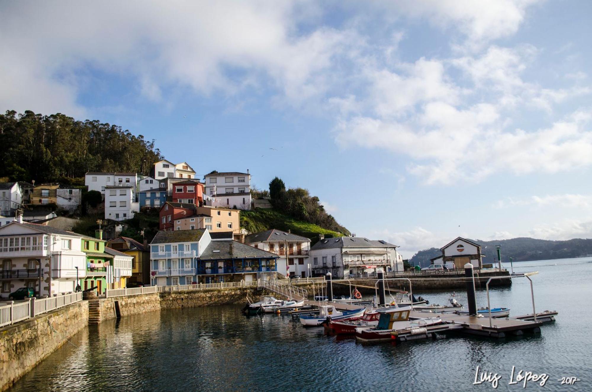 Hostal La Marina Porto do Barqueiro Екстер'єр фото